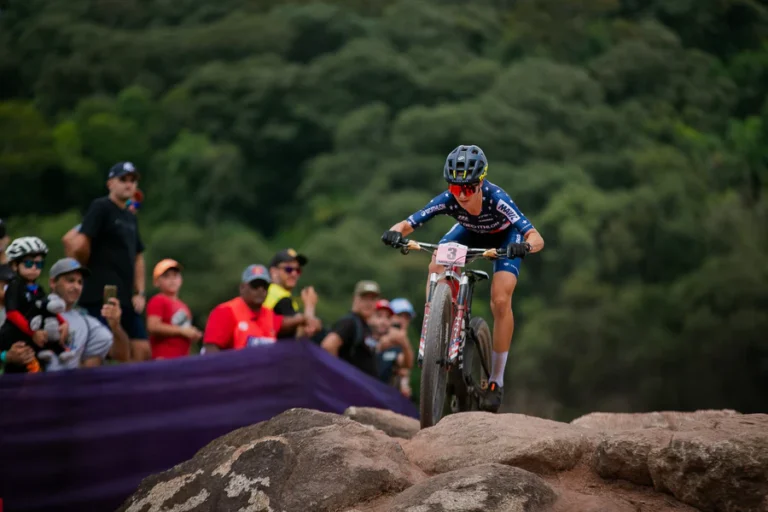 SAVILIA BLUNK AND JOSHUA DUBAU WIN THE MTB FESTIVAL IN MARIPORA (BRAZIL) 